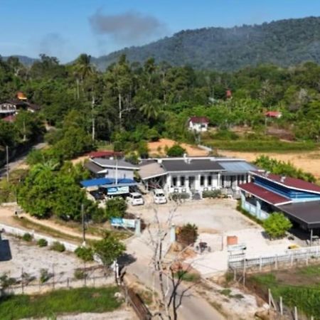 Sacha Homestay Baling Ngoại thất bức ảnh